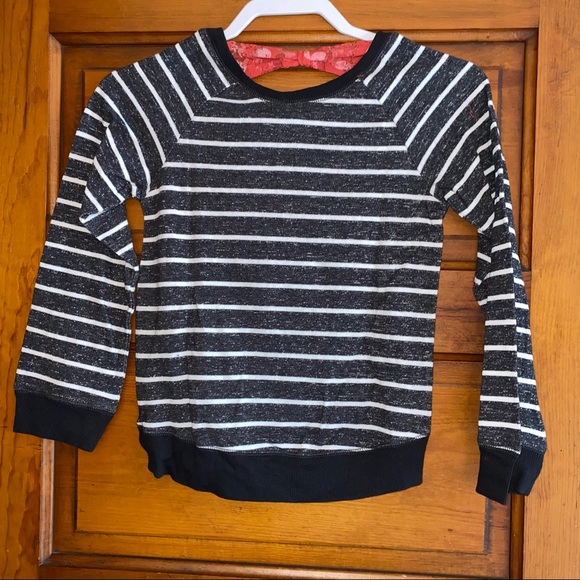 NWT 7/8 Minnie Mouse Disney top stripped Lace! M - Picture 6 of 6